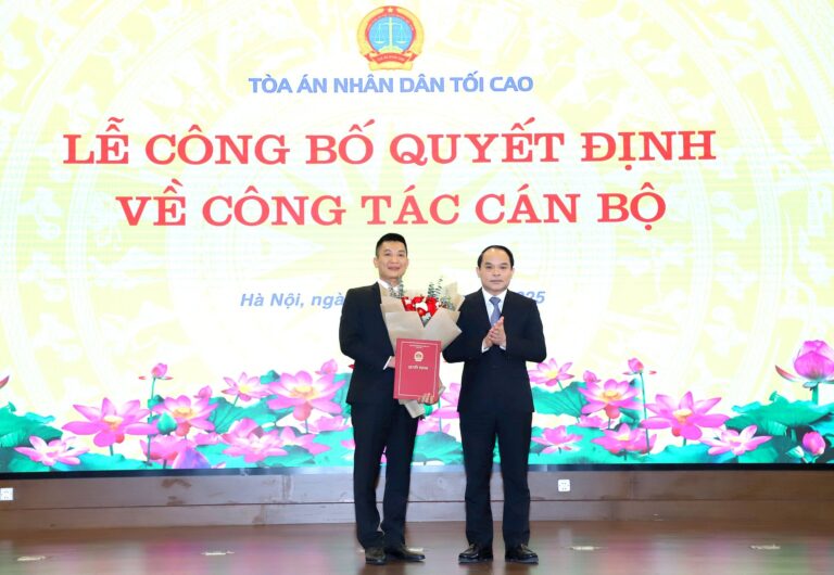 Lễ công bố và trao Quyết định bổ nhiệm Thư ký Bí thư Trung ương Đảng, Chánh án Tòa án nhân dân tối cao